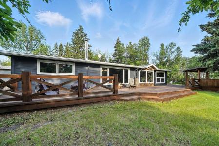 26439 TOWNSHIP ROAD 382, Rural Red Deer County, Alberta T4E 1G7, Canadá