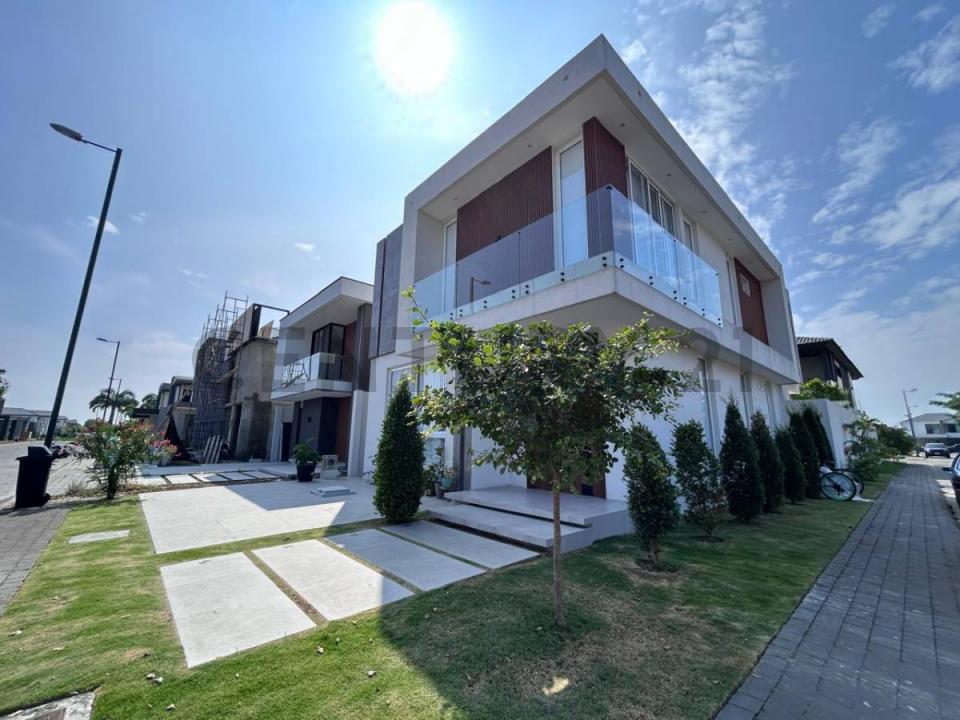 Isla Celeste, Estribor MZ 15 VILLA 12 s/n, Guayaquil, Guayas 00001, エクアドル