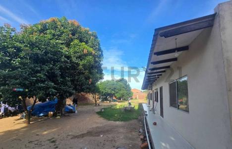 Radial 17 1/2 y  doble via la guardia entre 6to y 7mo anillo , Sur, Santa Cruz 00001, Bolivia