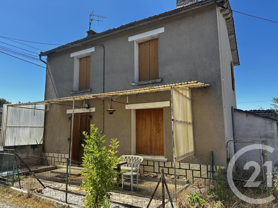 Loubille, Poitou-Charentes 79110, Francia