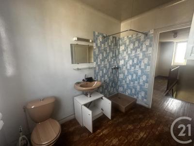 Loubille, Poitou-Charentes 79110, Francia