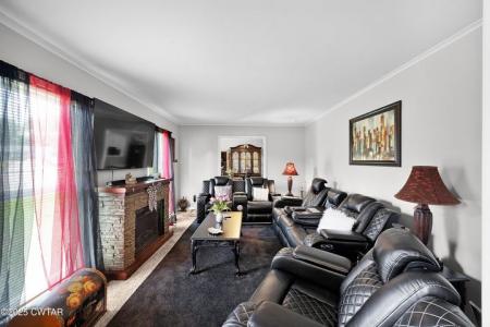 122 Sunvalley Drive, Jackson, Tennessee 38305, USA