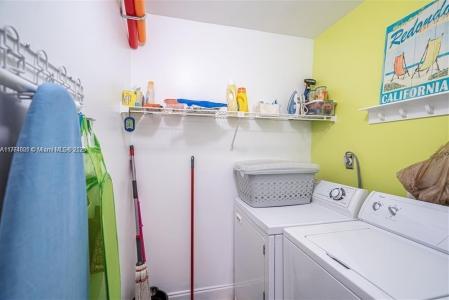 1245 SW 46th Avenue 1215, Pompano Beach, Floride 33069, États-Unis