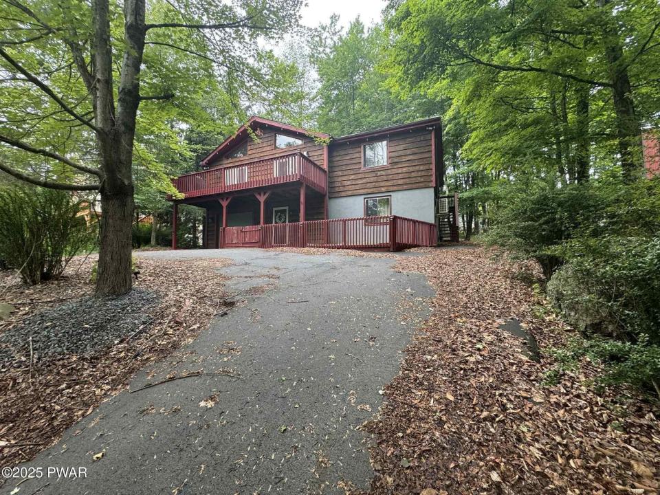 71 Woodhill Lane, Lake Ariel, Pennsylvania 18436, Estados Unidos
