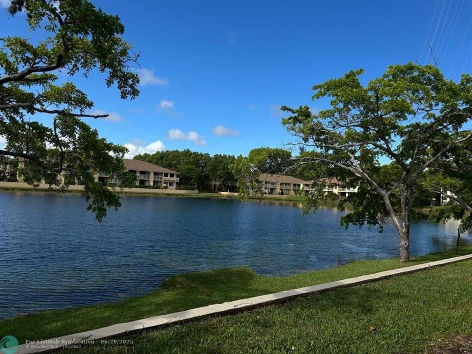 485 NW 210th St 104, Miami Gardens, פלורידה 33169, ארצות הברית של אמריקה