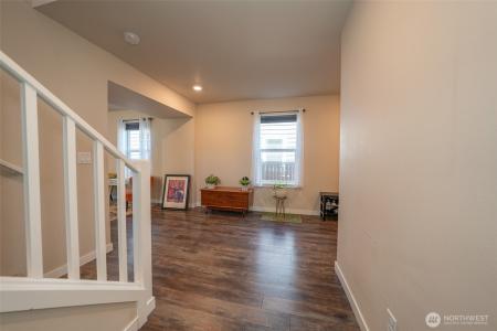 917 Vine Maple Street, Lacey, Washington 98503