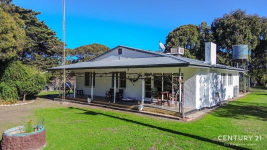 346 Ian Road, Dudley East, SA 5222, Australia