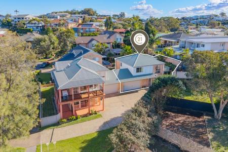 2 13 Redman Place, Soldiers Point, NSW 2317, Australia