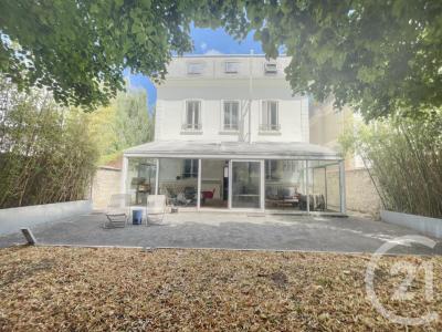 Les Mureaux, Île-de-France 78130, France