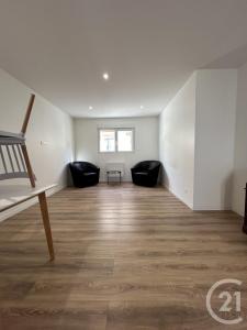 Moulins, Alvernia 03000, Francia