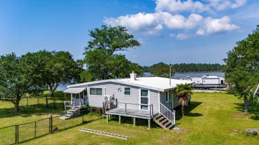 78 Mosquito Drive, Merritt, North Carolina 28556, USA