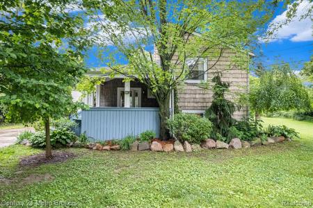 6428 W Court Street, Flint, Michigan 48532, USA