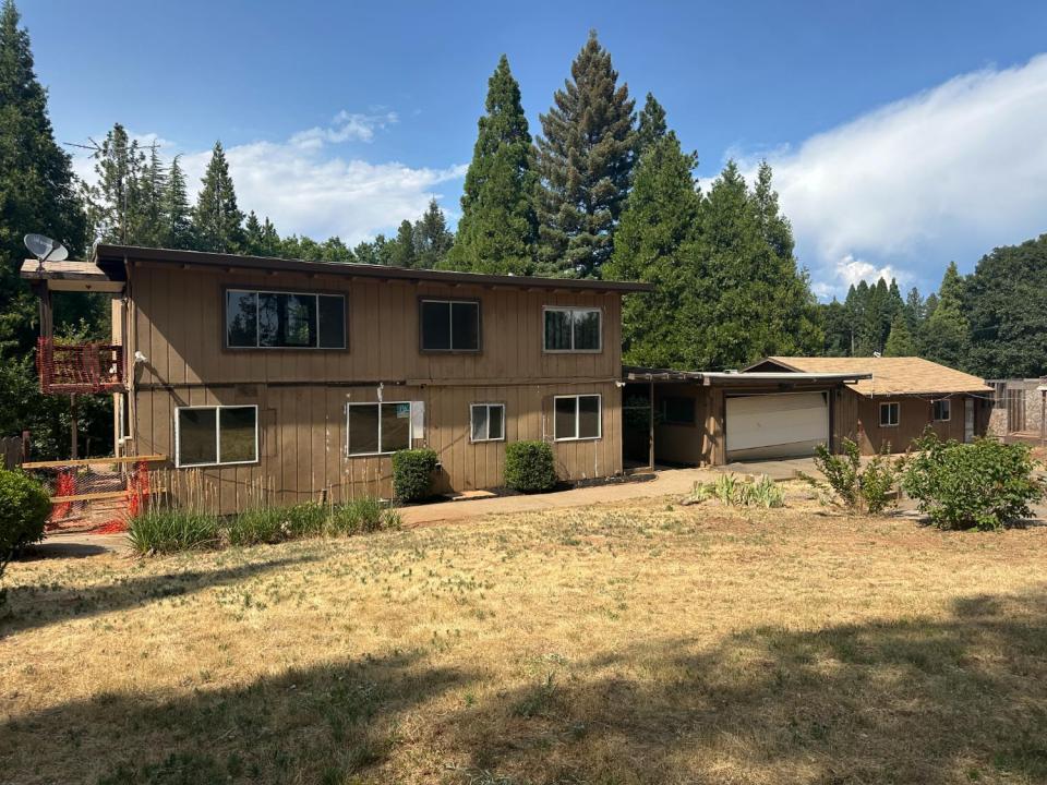 3709 Carson Road, Camino, California 95709