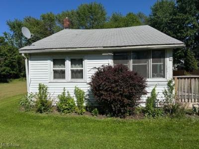 24 Iroquois Avenue, Painesville, Ohio 44077