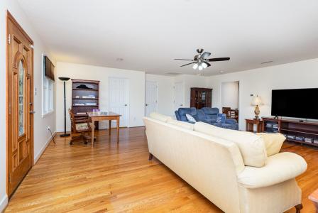 544 Hicks Creek Road, Troutman, North Carolina 28166