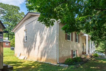 1125 Smith Street, Bedford, Virginia 24523