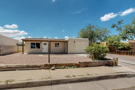 5512 Arvilla Avenue NE, Albuquerque, ניו מקסיקו 87111, ארצות הברית של אמריקה