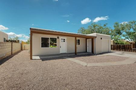 5512 Arvilla Avenue NE, Albuquerque, ניו מקסיקו 87111, ארצות הברית של אמריקה