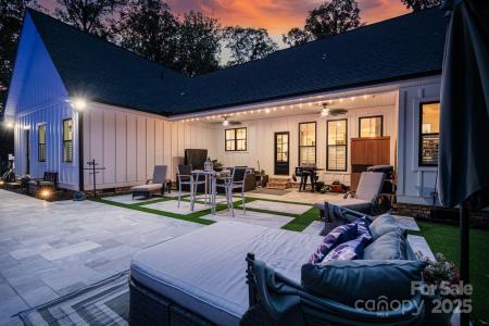2418 Shuford Road, Lincolnton, 北卡羅來納州 28092, 美國
