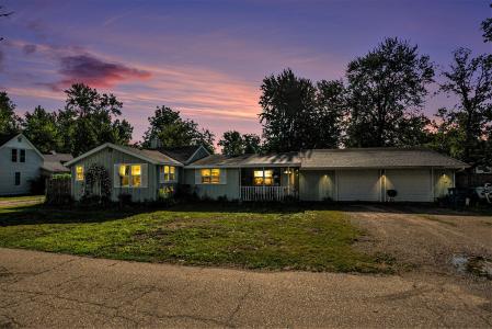 1021 First Street, Bangor, Michigan 49013, USA
