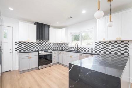 3200 Lowndes Street, East Point, גאורגיה 30344, ארצות הברית של אמריקה