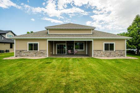 8 Buckskin Drive, Sheridan, Wyoming 82801
