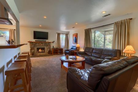 50986 Road 632, Oakhurst, California 93644