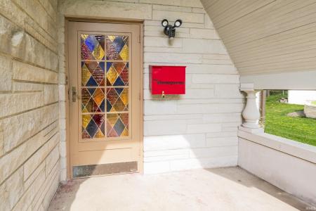 820 S High Street, Bloomington, Indiana 47401