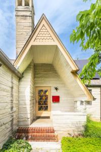 820 S High Street, Bloomington, Indiana 47401