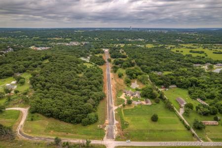 4781 Oak Timber Drive, Tulsa, Oklahoma 74131, Estados Unidos