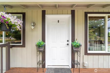 18936 Nutmeg Street SW, Rochester, Washington 98579