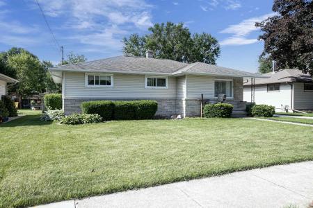 845 Harding Street, Menasha, Wisconsin 54942