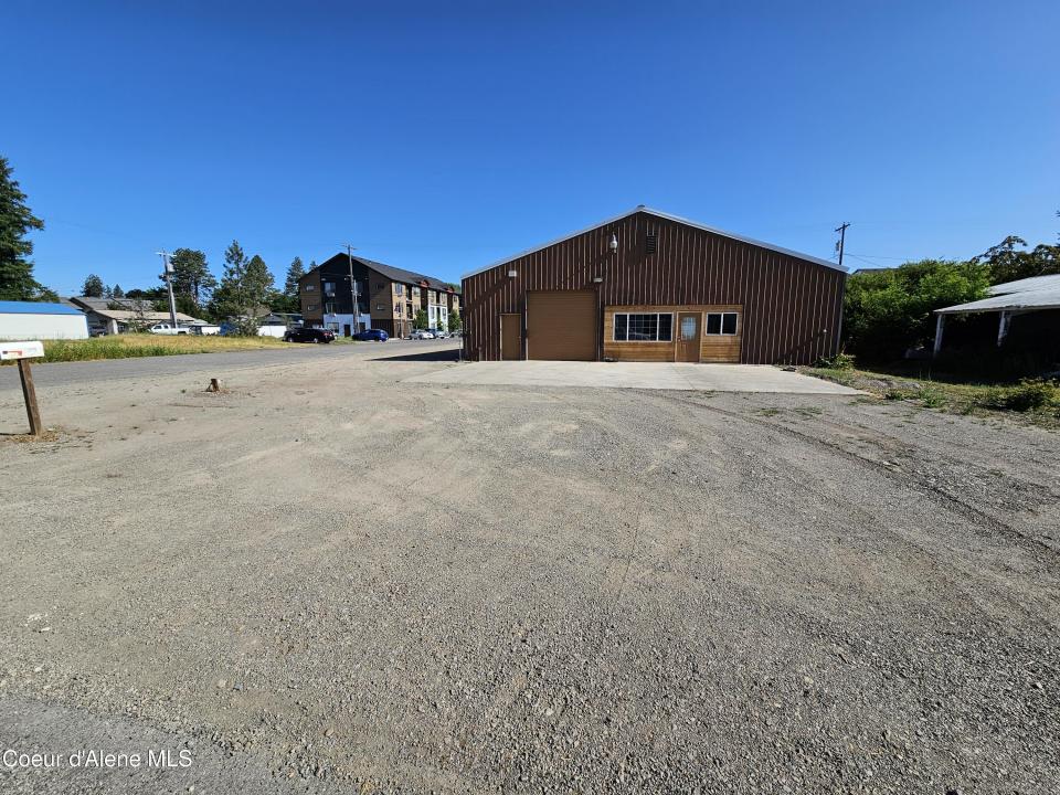 503 E RAILROAD AVE, Post Falls, Идаго 83854, Соединенные Штаты