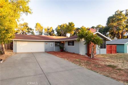15155 Woodside Drive, Clearlake, Kalifornia 95422, USA