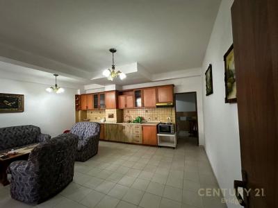 Spitali QSUT (Nënë Tereza), Tirana, Albania