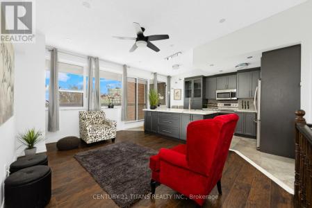 4064 LAWRENCE AVENUE EAST, Toronto (west Hill), 온타리오주 M1E 4V6, 캐나다