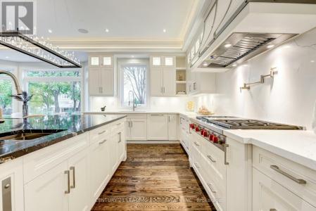 179 BURNDALE AVENUE, Toronto (lansing-westgate), オンタリオ M2N 1T1, カナダ