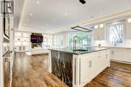 179 BURNDALE AVENUE, Toronto (lansing-westgate), オンタリオ M2N 1T1, カナダ