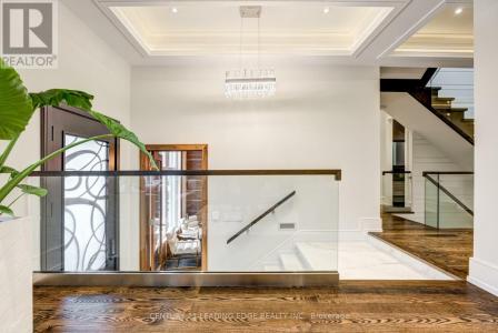 179 BURNDALE AVENUE, Toronto (lansing-westgate), オンタリオ M2N 1T1, カナダ