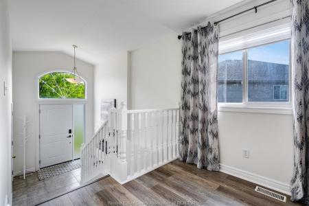 1641 TUMBLEWEED COURT, Windsor, Ontario N9G 3B9, Kanada