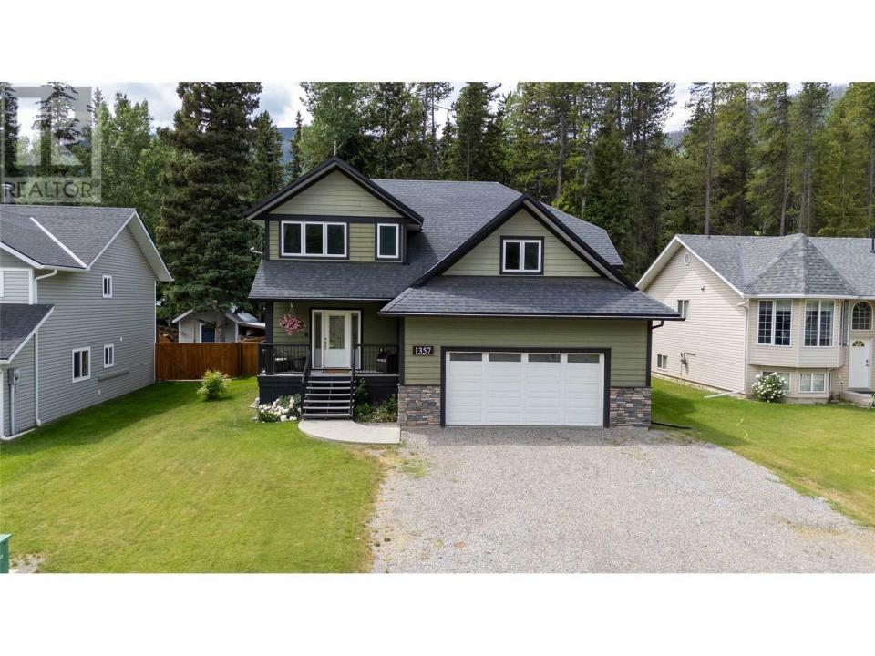 1357 CYPRESS DRIVE, Sparwood, British Columbia V0B 2G2, Canada