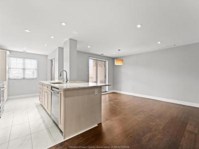 1905 NORMANDY, Lasalle, Ontario N9H 1P9, Kanada