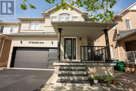 111 BRISDALE DRIVE, Brampton (fletcher's Meadow), Ontario L7A 2H2, Canadá