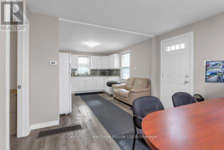715503 OXFORD COUNTY 4 ROAD, East Zorra-tavistock, Ontario N0J 1M0, Canada