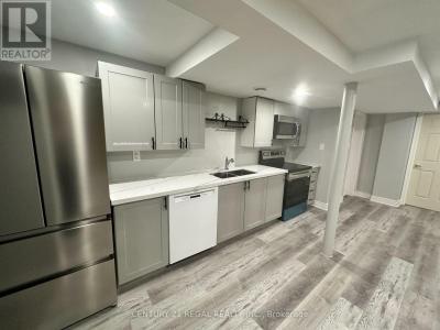 14 REDDINS ROAD, Toronto (wexford-maryvale), Ontario M1R 4P1, Canada