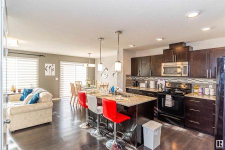 5883 ANTHONY CRESCENT SW, Edmonton, 阿尔伯塔 T6W 3H4, 加拿大