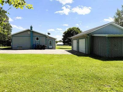 109 Rue Principale, Gracefield, Quebec J0X 1W0, Canada