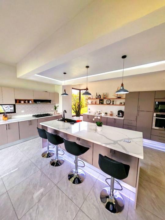 Condominio El Retiro , Sabana Redonda Póas, 阿拉胡艾拉 00001, 哥斯達尼加