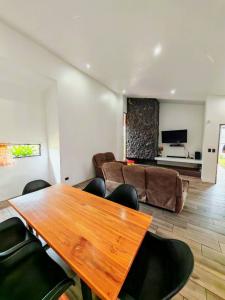 Condominio El Retiro , Sabana Redonda Póas, 阿拉胡艾拉 00001, 哥斯達尼加