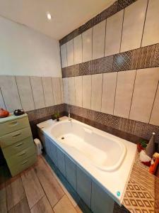 Condominio El Retiro , Sabana Redonda Póas, 阿拉胡艾拉 00001, 哥斯達尼加